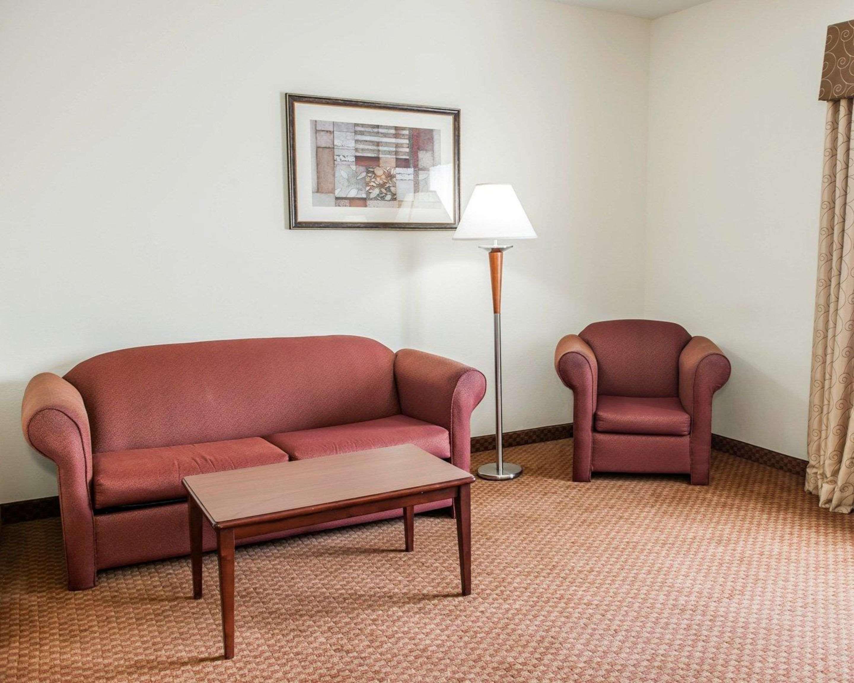 Comfort Suites Near Indianapolis Airport Exteriör bild