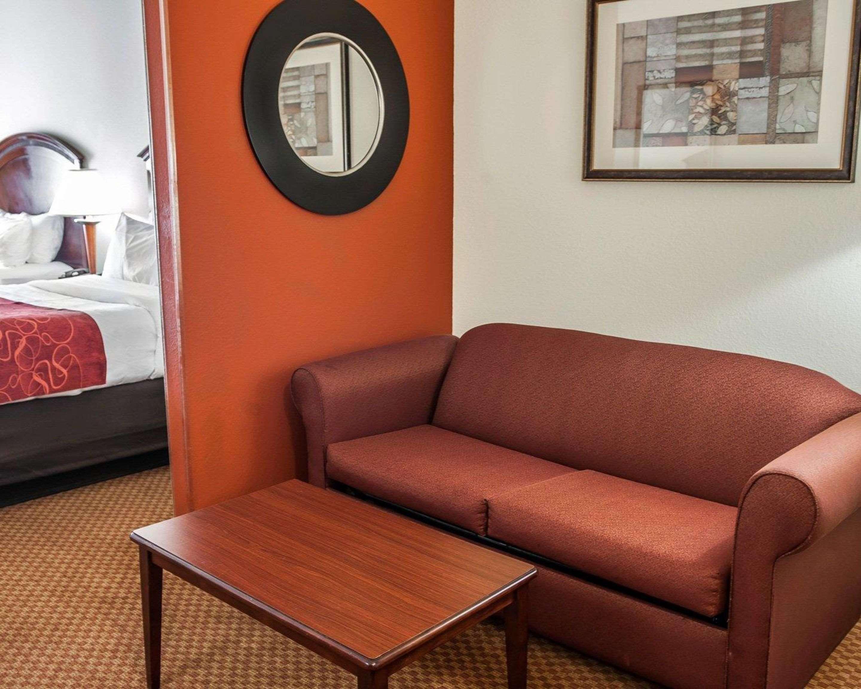 Comfort Suites Near Indianapolis Airport Exteriör bild
