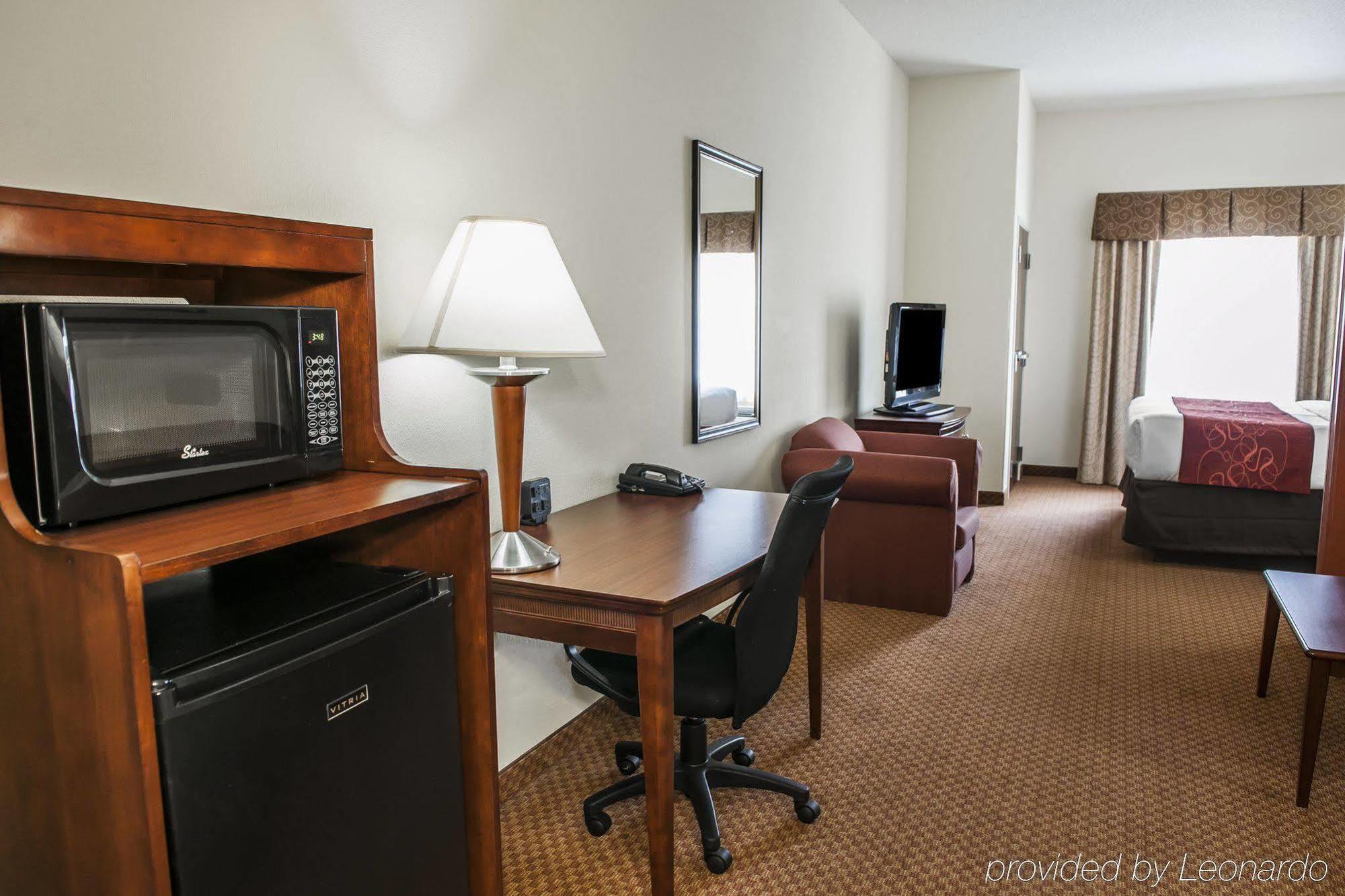 Comfort Suites Near Indianapolis Airport Exteriör bild